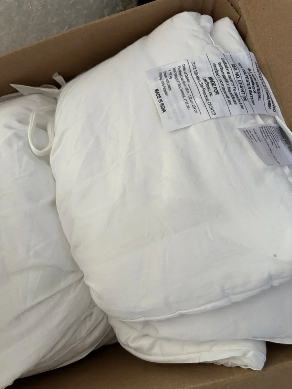 Quince Organic Cotton Sateen Comforter Twin White All Season Down Alternative